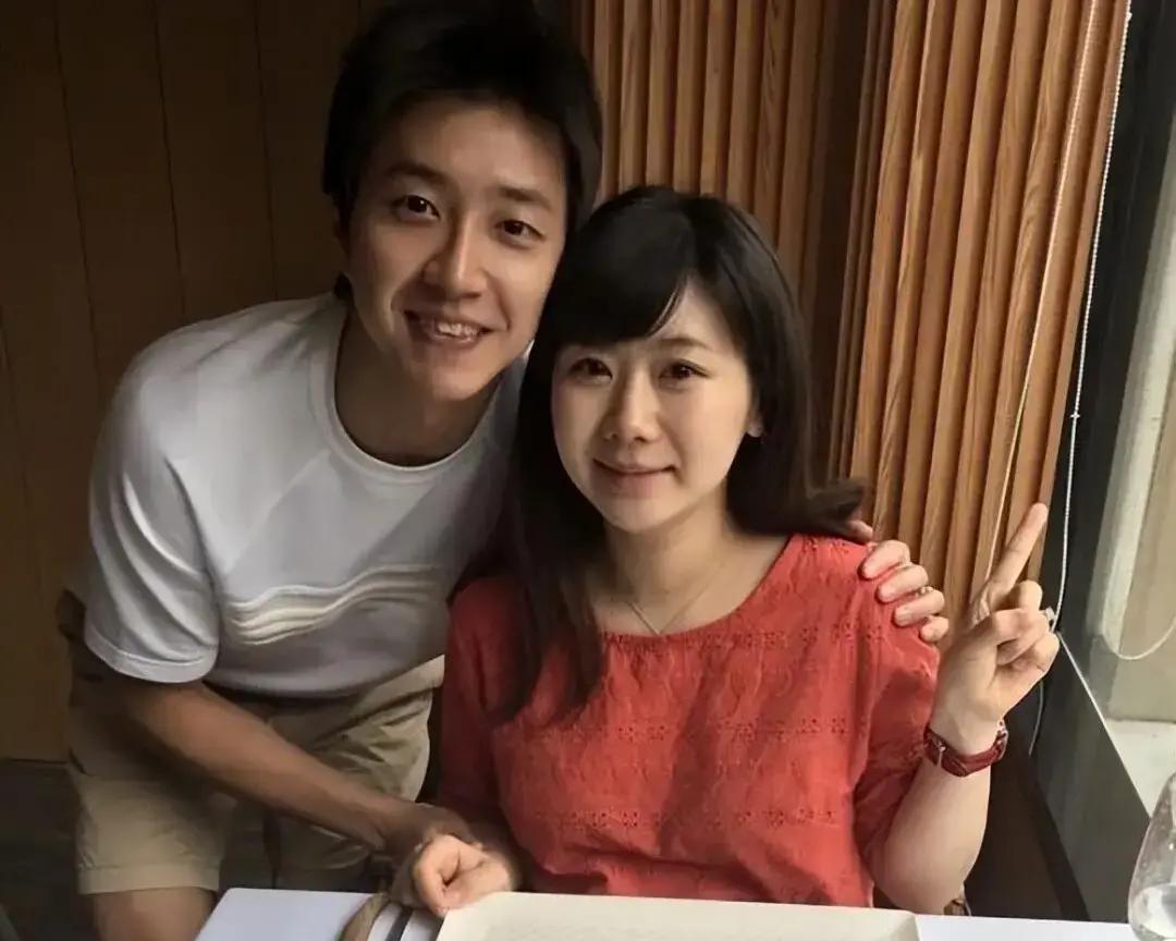 她离婚3年才敢说：笔记本都买不起福原爱在日本节目里承认，上一段婚姻崩掉，是