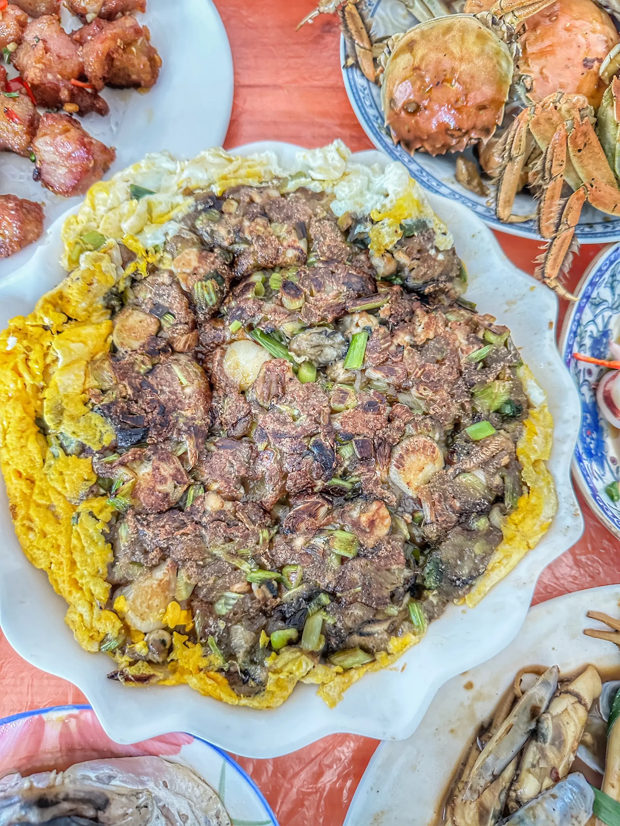 无论何时掀开，永远热乎，永远香气四溢。一碗炒米粉，是我总也绕不开的年味...