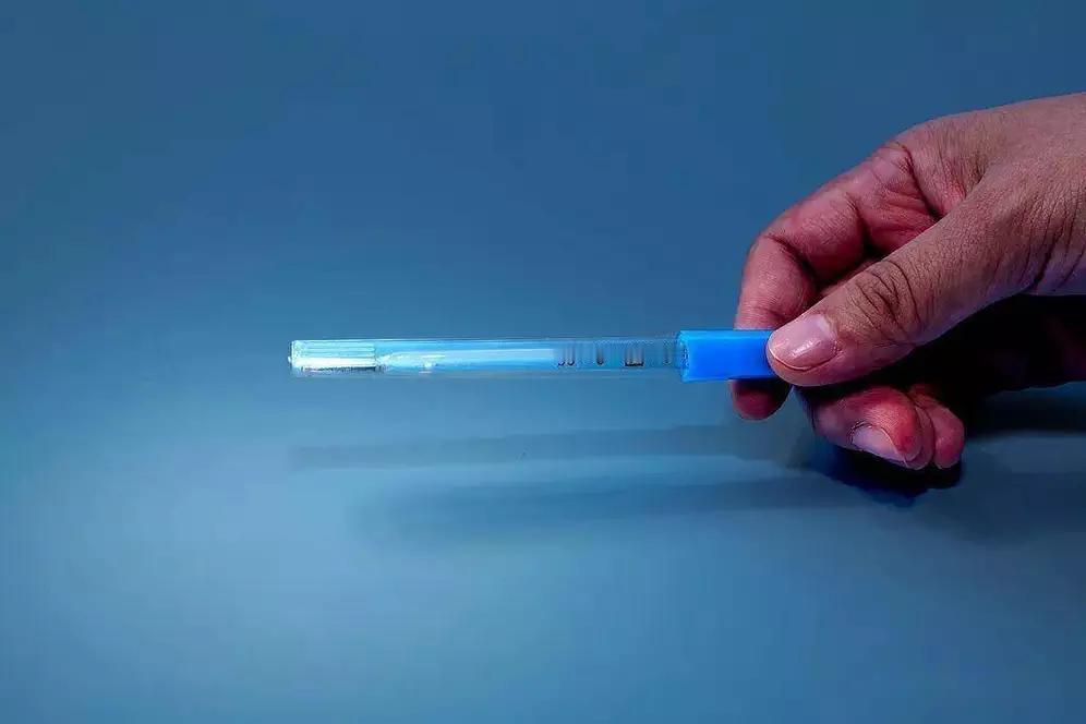 为什么我们“舍不得”水银体温计？藏在玻璃管里的，是一代人的安全感前几天整理