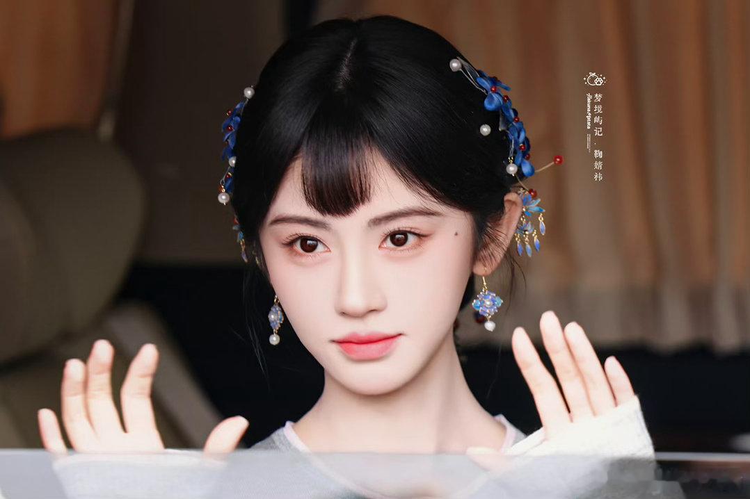 是萌萌的女鹅😽