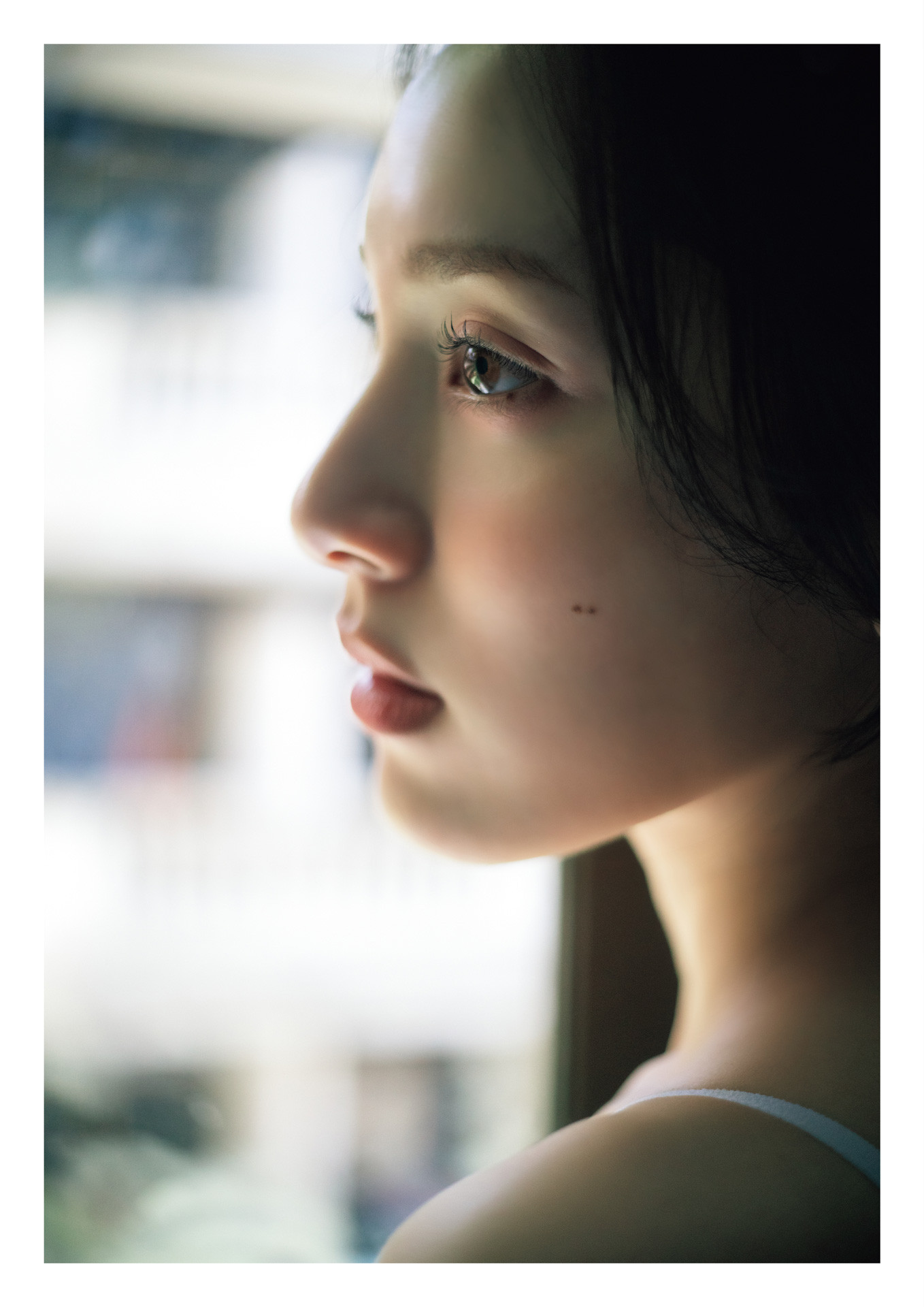 都丸纱也华4th写真集10。​​​