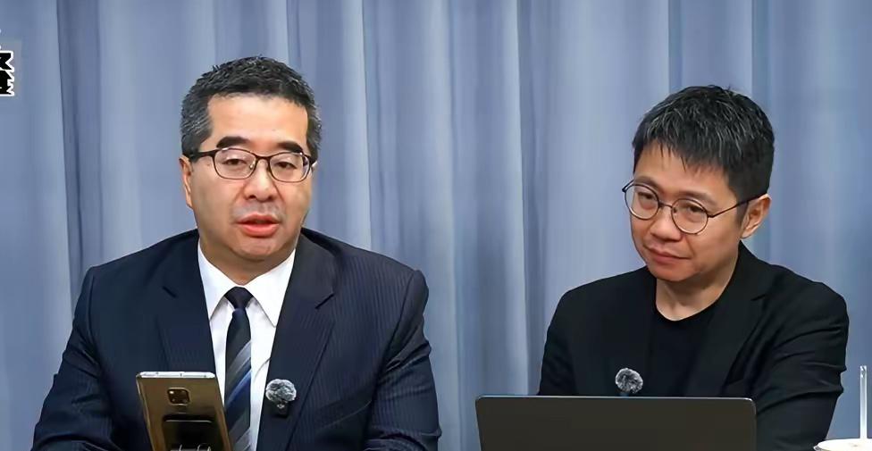 萧旭岑：国民党不反对军购国民党喊着不反对军购，只卡军人待遇，明眼人都看出来这