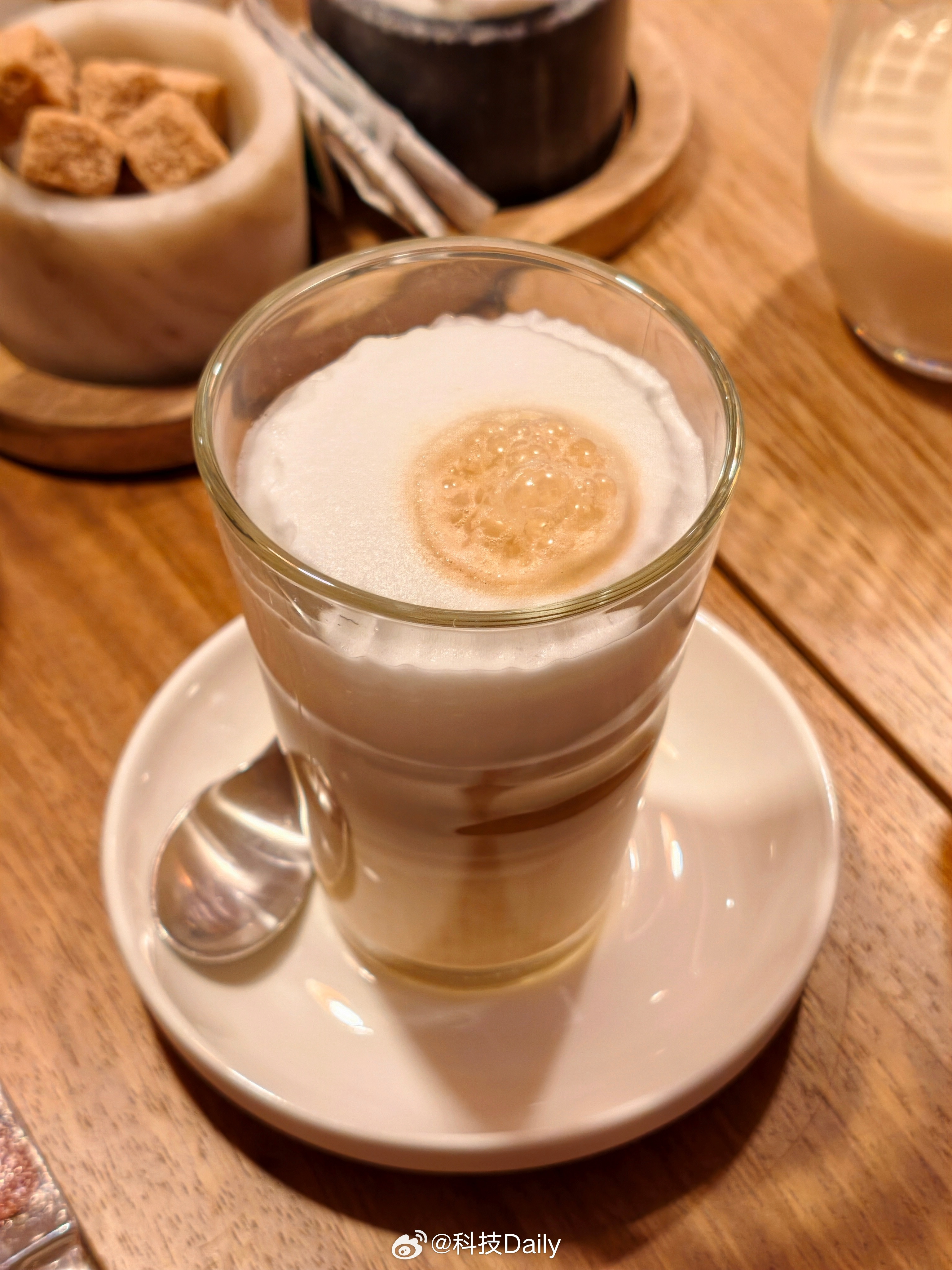 来一份西班牙特色早饭，我最喜欢的还得是大米饭。