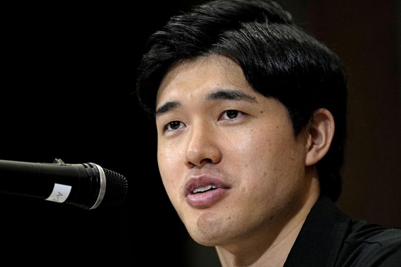 🗣️核心言论：直接摊牌渡边雄太在接受采访时直言不讳：*目标明确：“