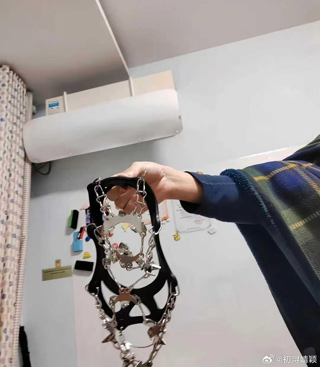 租客留下来的这是个啥