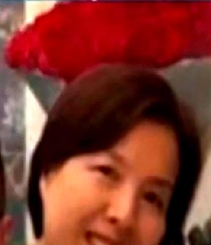 都以为汪峰一生最该感谢的是章子怡，其实搞错了。真正撑起他半边天的，是他那个从