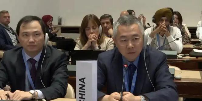 中国赢了，美国蔫了。当地时间8月11日，中国在日内瓦举行了一场会议上直接回怼美国
