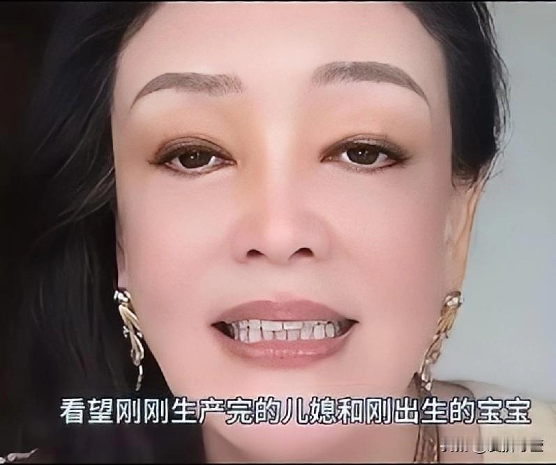 是个大胖小子。但最绝的不是这个，最绝的是他爸妈，就是张兰和汪大爷，那对离婚都四十