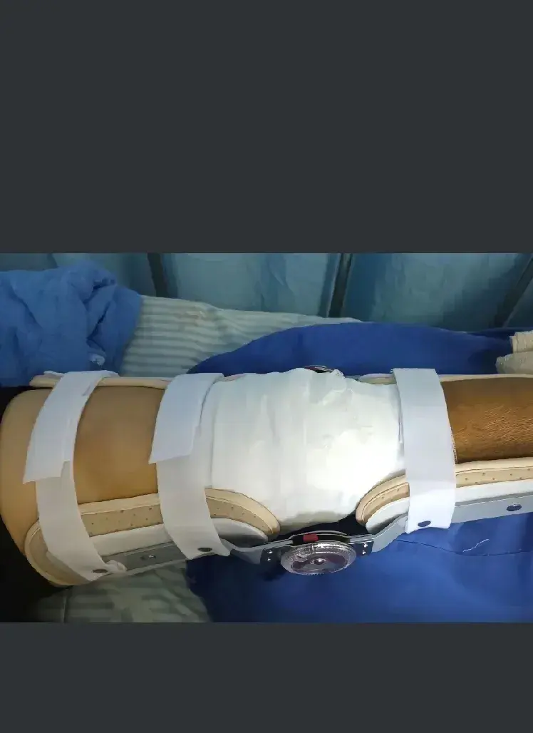 我们两口子都是独生子女，我爸生病的时候我和老公轮流照顾，一天婆婆说，不能长时间这