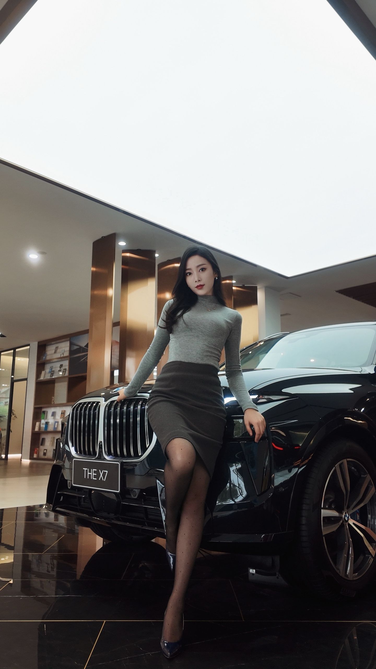 BMWX7大灯设计的是有点小