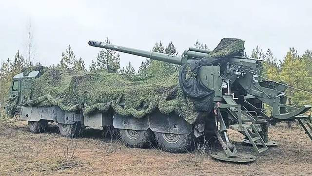 从红场阅兵看俄军炮兵!解放军早就做到的事,俄罗斯才开始补课?