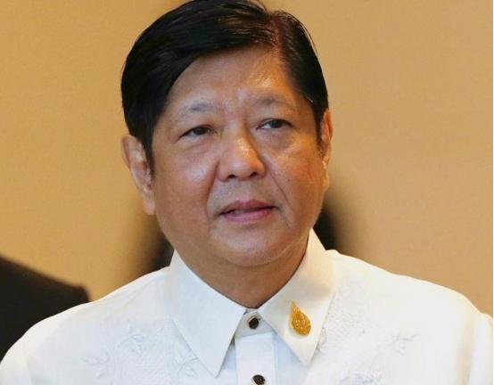 菲律宾民众倍感失望！7.9级强震发生后，就在受灾民众急需国际社会伸出援手的时候，
