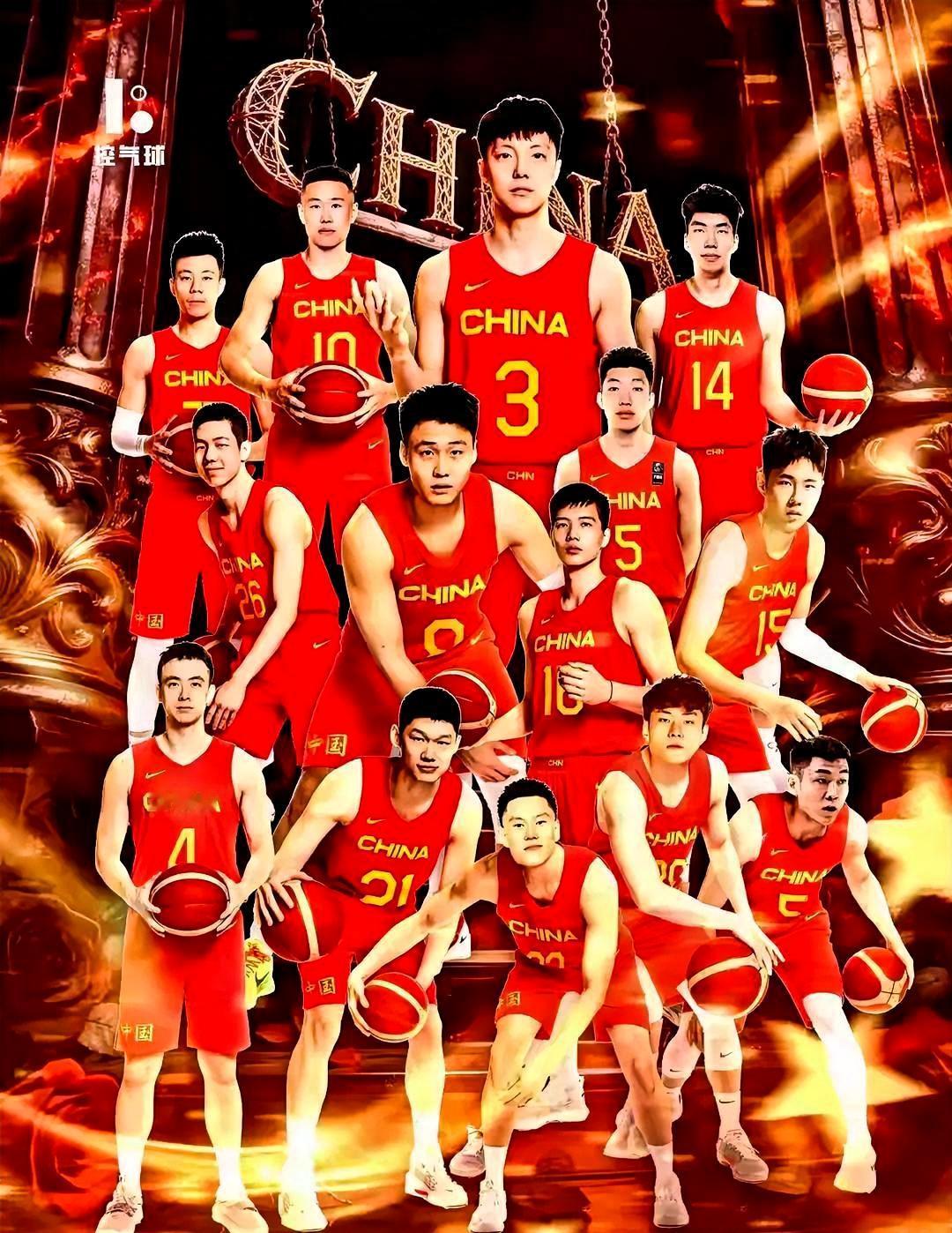 。一、中国男篮：内线为王，高度碾压-核心优势-内线：胡金秋+余