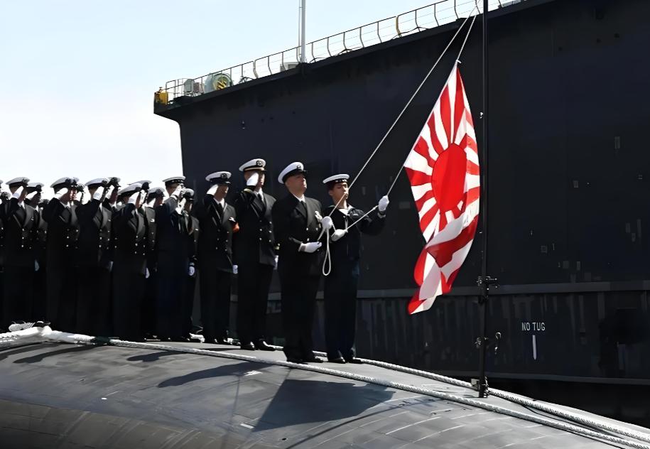 日本的一个曾在美深造过的军事专家说：一旦中日开战，日本要对中国“三路打击”，其意