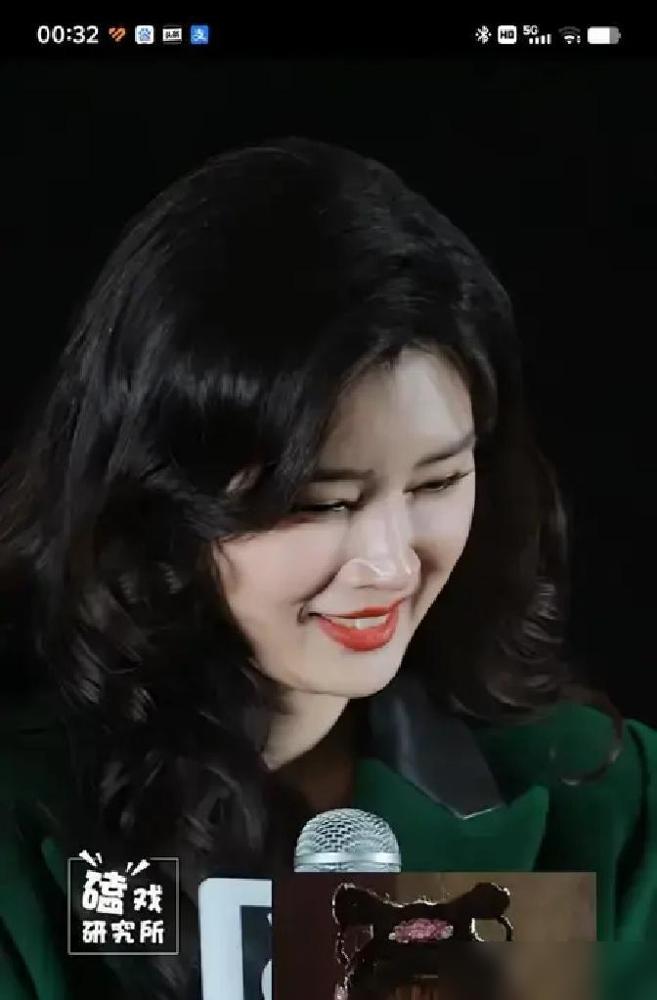 亲妈茹萍哭着求她别离，继父却拍板：“离！我给你兜底！”你敢信？那个《琅琊榜》里的