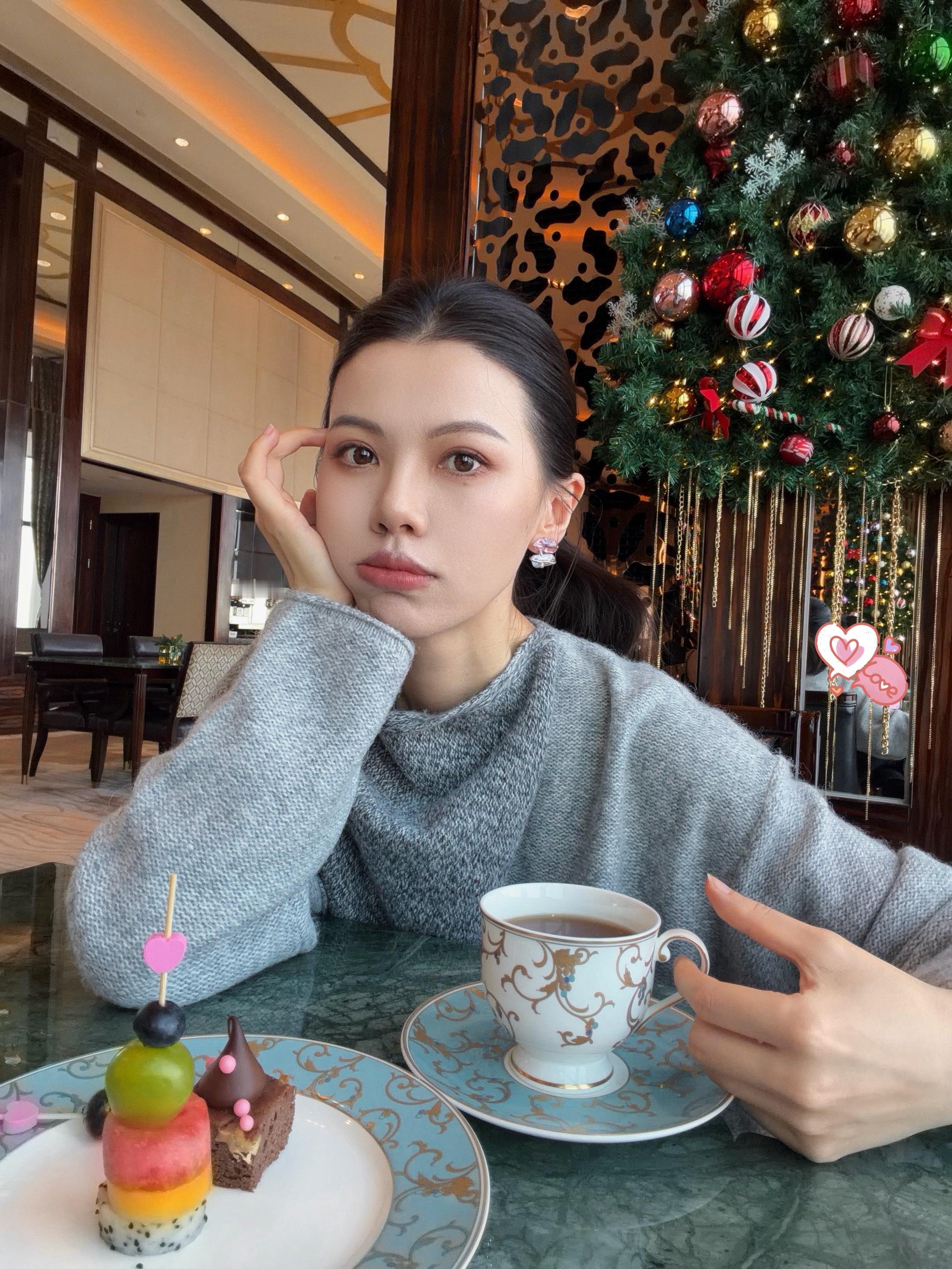 最近两天吃了好多甜今天穿什么