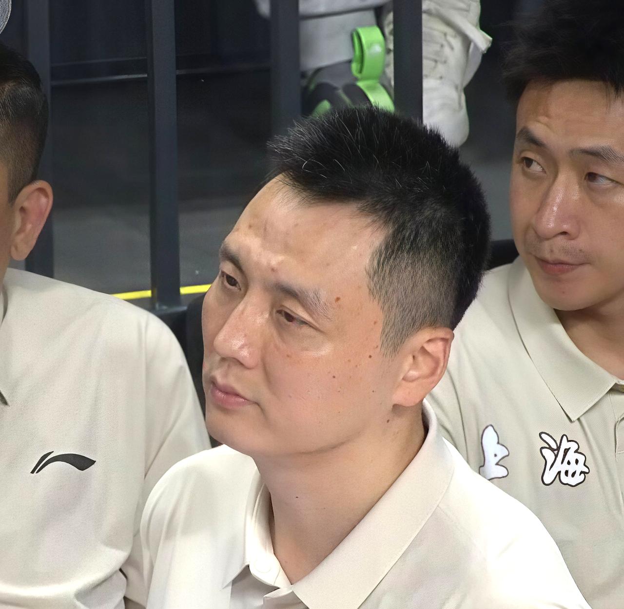 卢伟派出的这套首发，新赛季很可能成立“联盟最硬杀手锏”。11日CBA季前赛，上