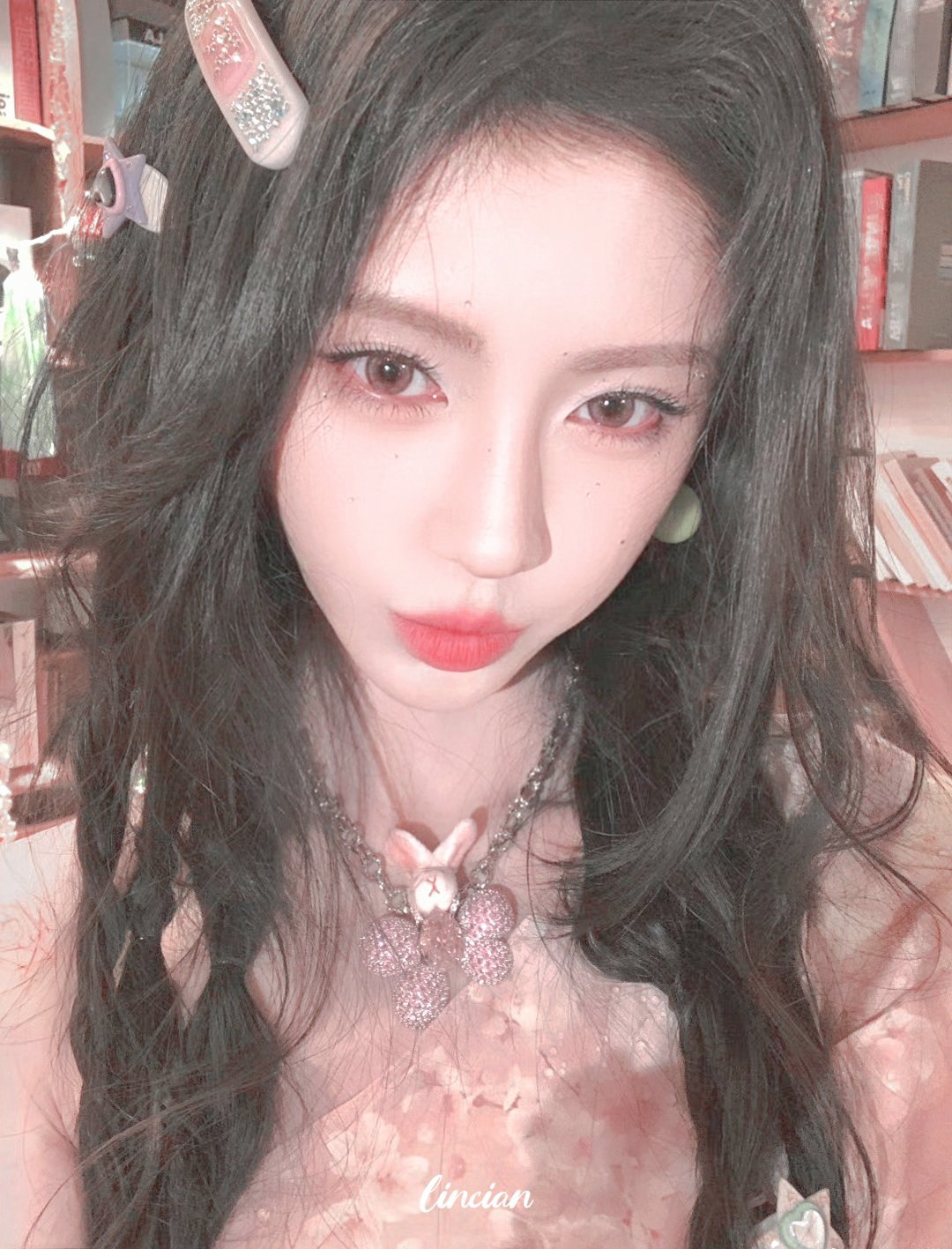 鞠婧祎*鞠婧祎**粉色泡泡*