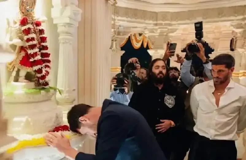 梅西在印度只踢了90分钟，却提前锁定了未来10亿球迷的市场。信实集团付出的