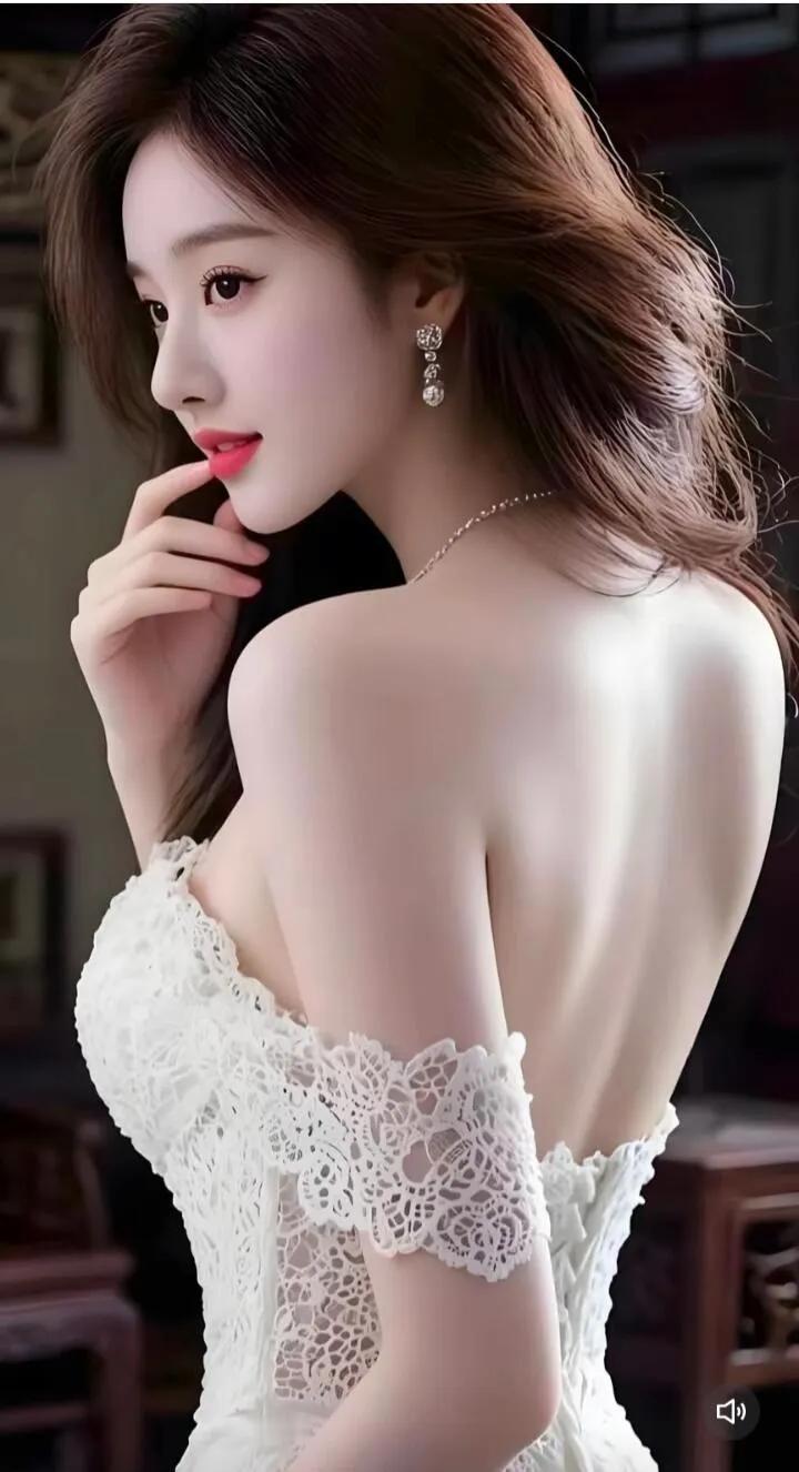 优雅白裙，甜美侧颜，复古风情的迷人瞬间