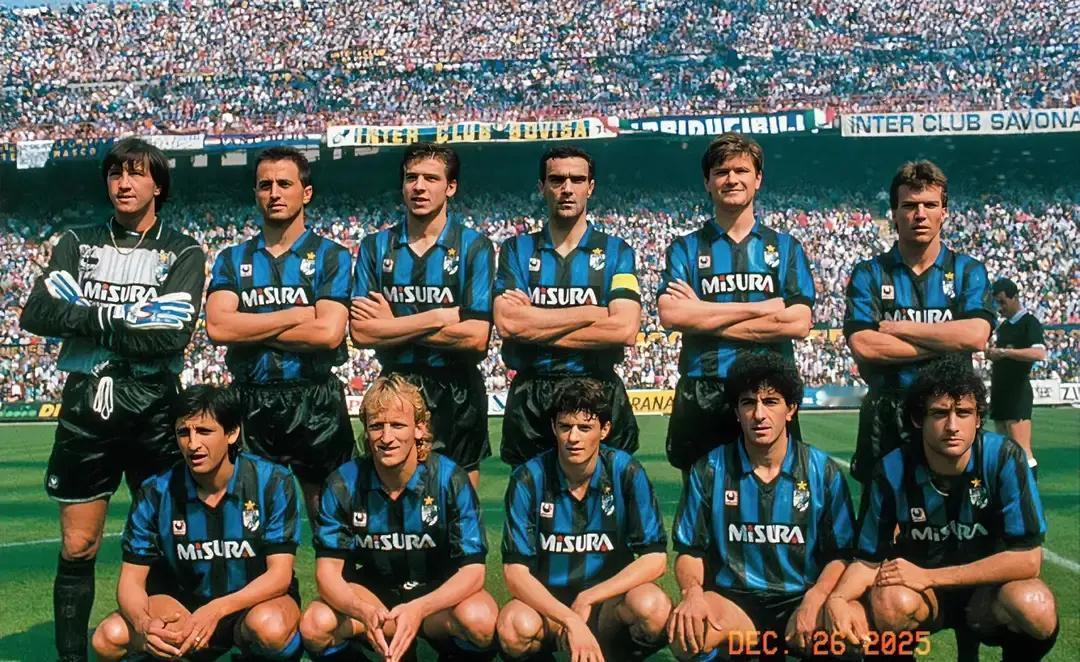 国米那个著名的“德国三驾马车”，根本没能一起赢得意甲冠军。马特乌斯和布雷默