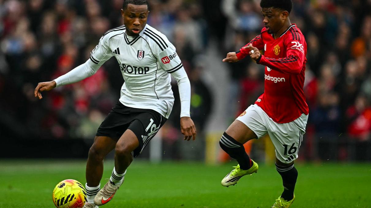 曼联惊天逆转富勒姆！94分钟绝杀重返英超前四