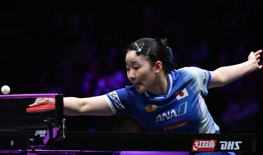 一场3-0，让国乒压力巨大，王艺迪获胜不能高兴，面临四大挑战 何卓佳0-3不