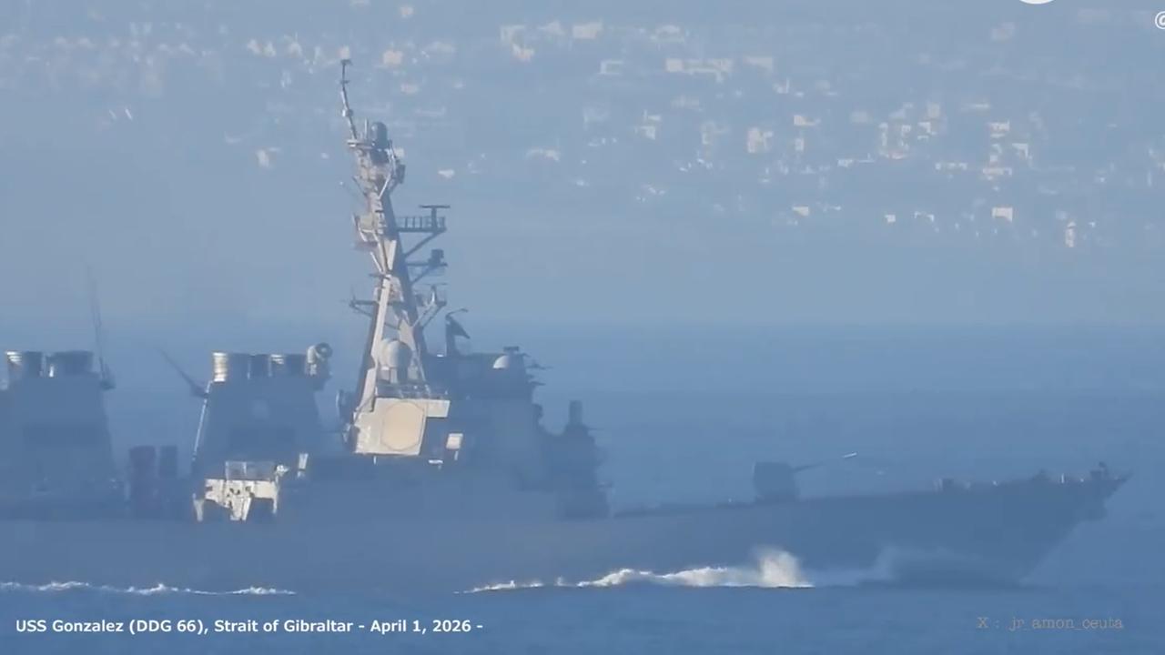 美国的抢滩，真的要来了。布什号航母战斗群的第一艘军舰，已经进入了地中海。布什