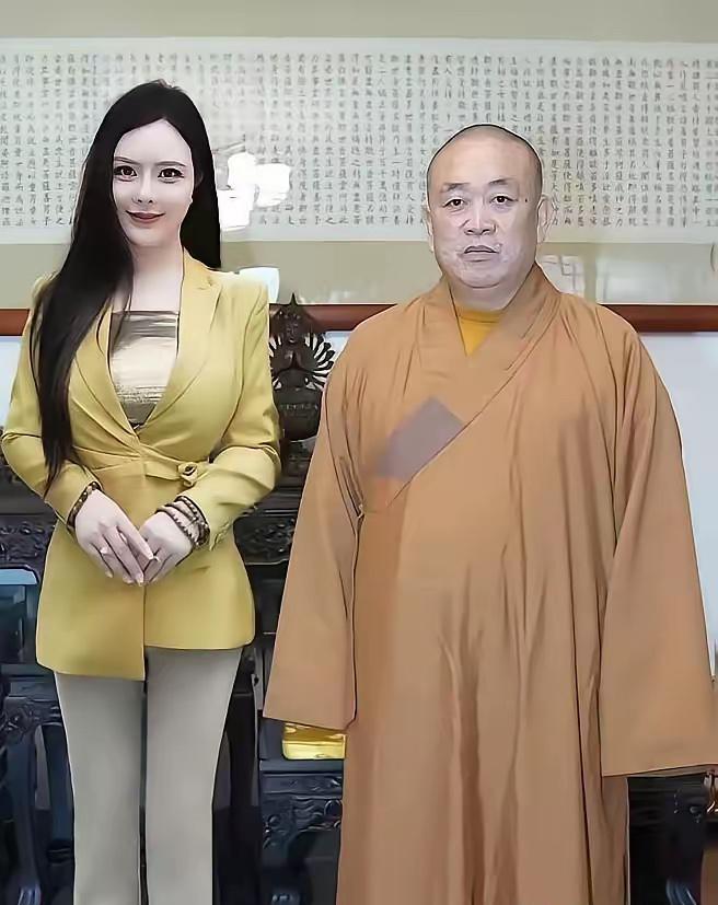 看到释永信这种照片，你悟到了什么？