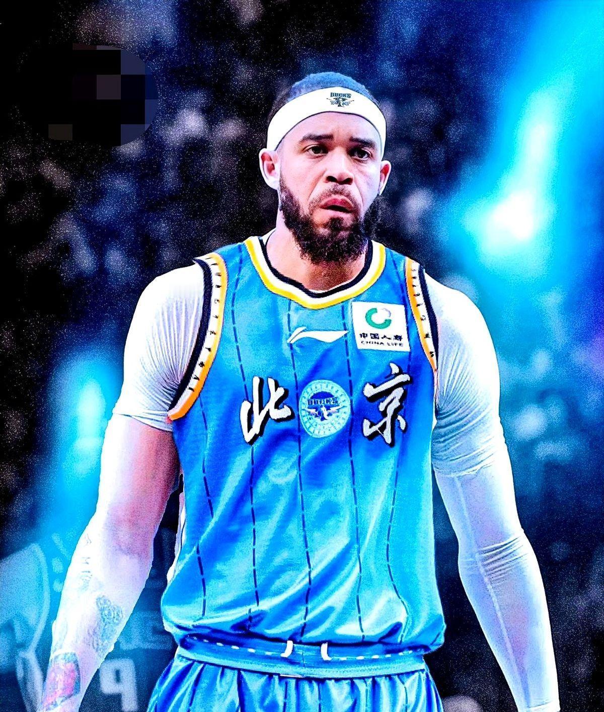 我劝大伙儿一句，别太上头了，最近北京队要签麦基的消息传得沸沸扬扬，不少球迷已经开