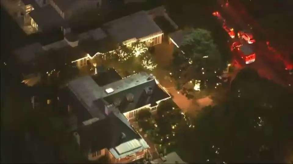 好莱坞传奇导演家中遇害，圣诞装饰还在，人却没了太突然了！当地时间12月14日下