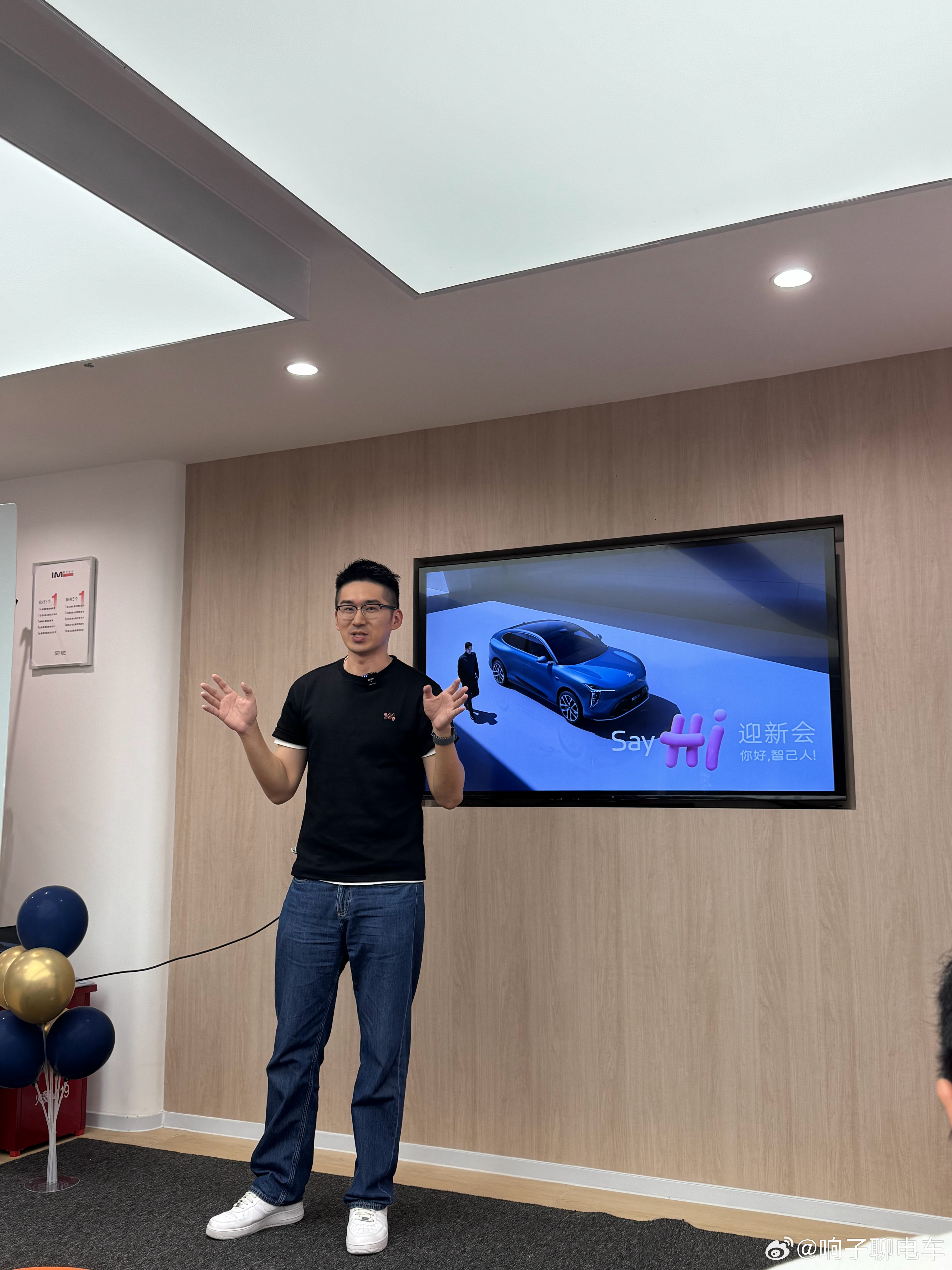 来深圳智己交付中心参与首批交付了今天焦总也亲自来给用户交付了上市即交付，看到我的
