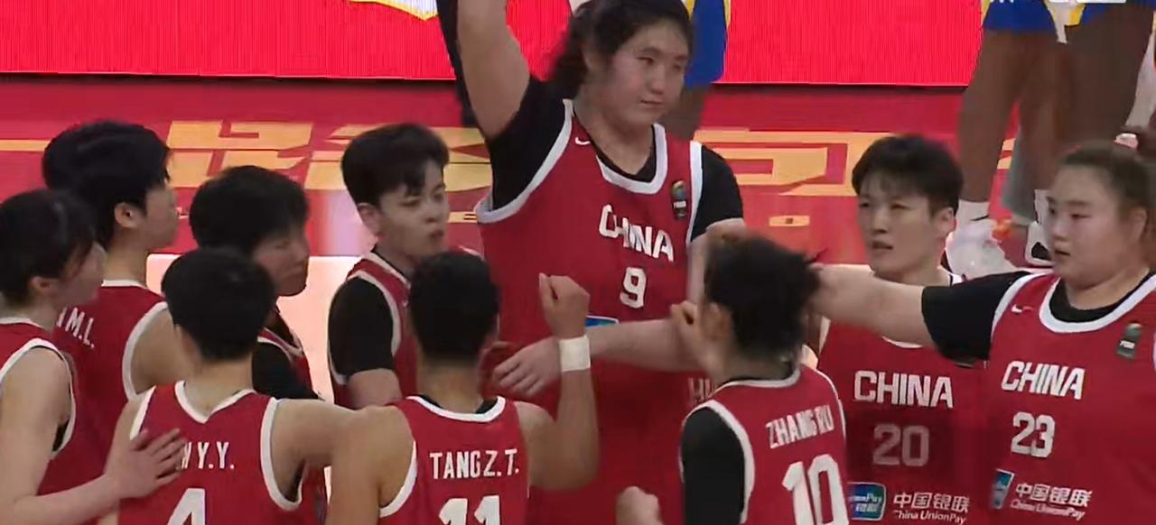 2月7日晚，热身赛中国女篮对战国际女篮联队的比赛，简直太让人热血沸腾了！最终中国