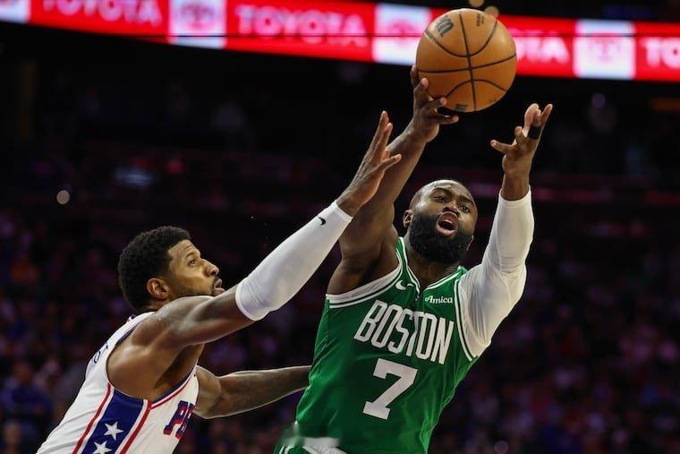 据《TheAthletic》凯尔特人跟队记者JayKing报道：“据一名联盟