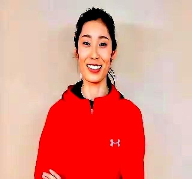 朱婷这波操作，真叫人看不懂。回国后不归队，不发声，直接跑去云南摘荔枝种树。那