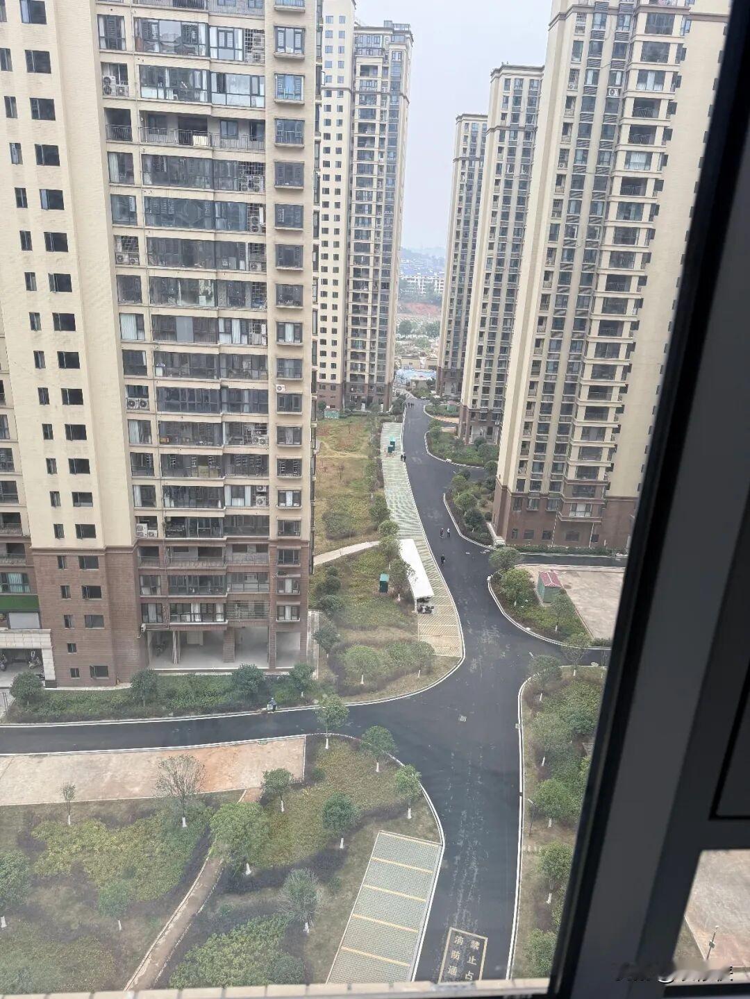 ⚠️中介喝醉说漏嘴！今明两年买房死磕这4层，住着舒服还保值✅别再瞎买房了！昨天