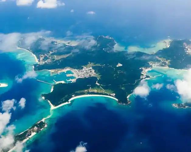 关于琉球（现日本冲绳县）的历史归属问题，需要从历史和法理角度进行客观阐述。历