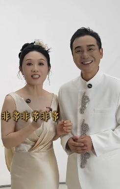 吴琼阮巡这对夫妻是姐弟恋，携手走过20载岁月，十分幸福。他们觉得，结婚一定要找一