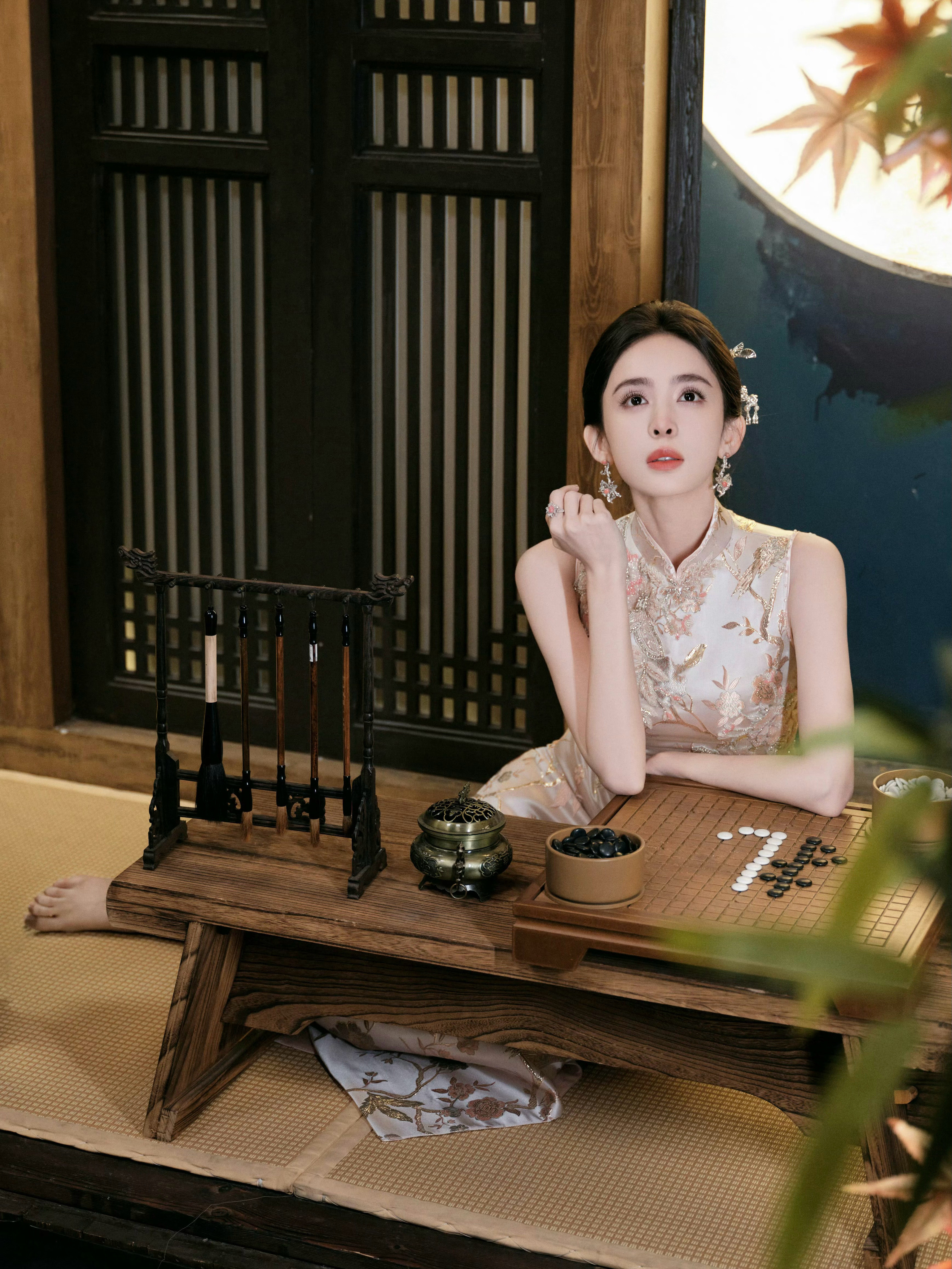 2026时尚中国之夜阵容官宣身姿绰约尽展温婉风韵，和娜扎一起共赏中华美学盛宴🏮