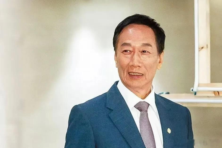 郭台铭，重回首富宝座曾经放言“给大陆赏饭吃”的郭台铭，如今再次被大陆资本市场推