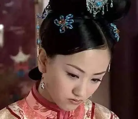 雍正元年，公元1723年，胤禛刚登上皇位不过数月，他的生母乌雅氏便在慈宁宫里撒手人寰。去世之前，这位
