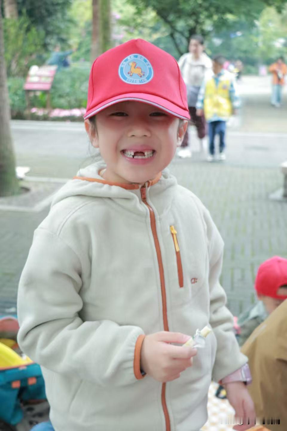 四十年的老烟枪怎么就突然戒烟了？知道内情让人泪目。有没有和我一样的，下楼没出电