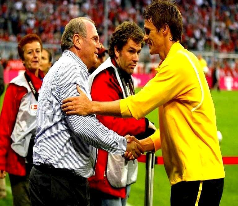 200万救死敌，拜仁疯了？多特欠债2亿，工资发不出。赫内斯掏200万无息