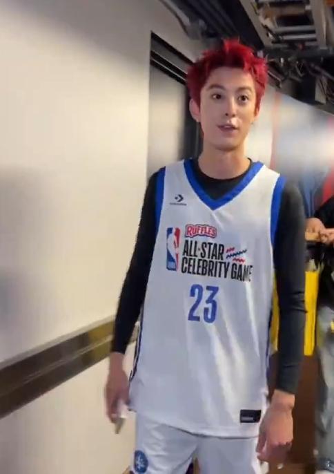 可是妈妈王鹤棣不是别的红毛这才是最有灵魂的红发！不是市面上的普通样式，是王鹤棣专