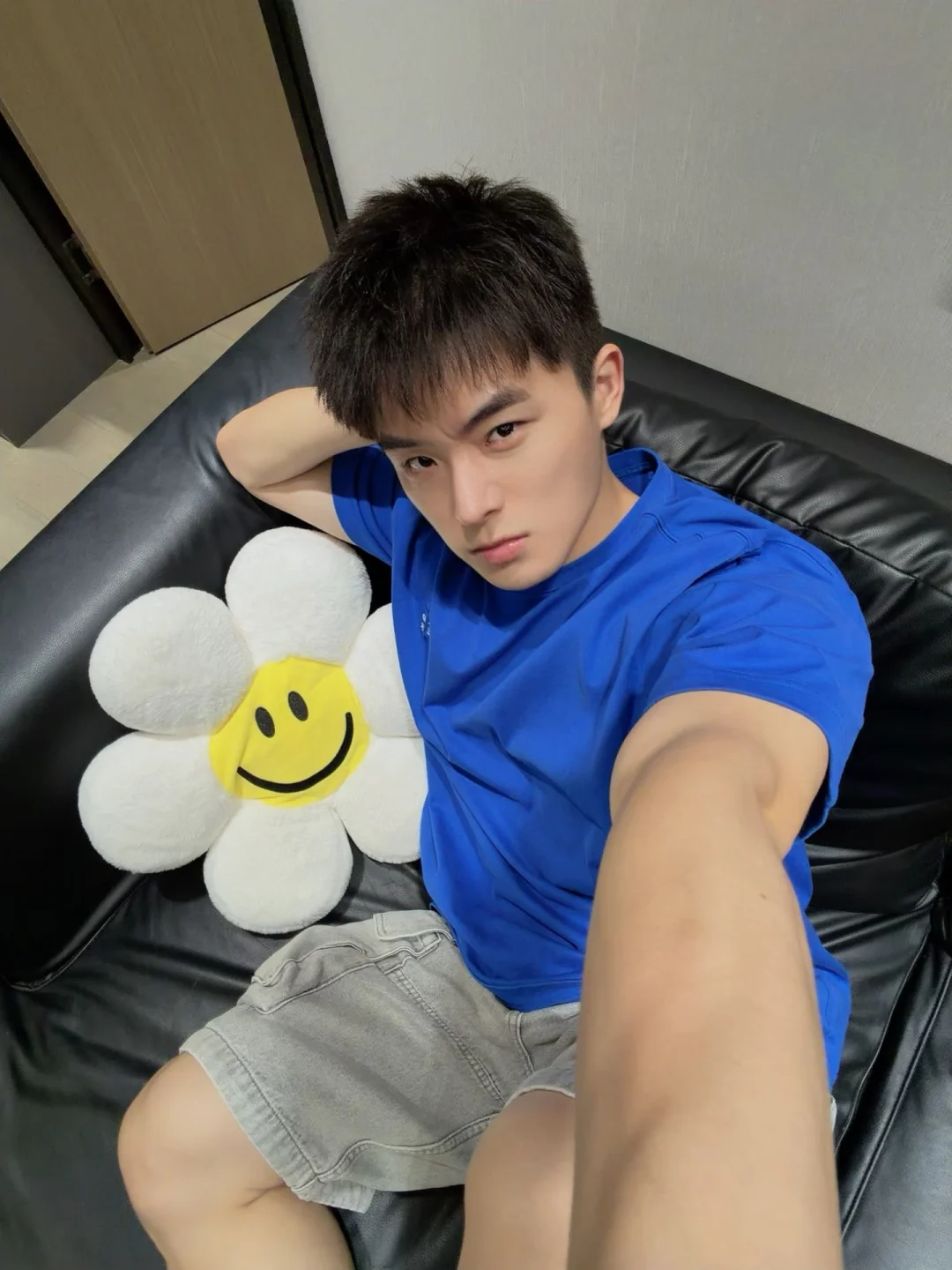 我爱蓝T!我爱蓝色！