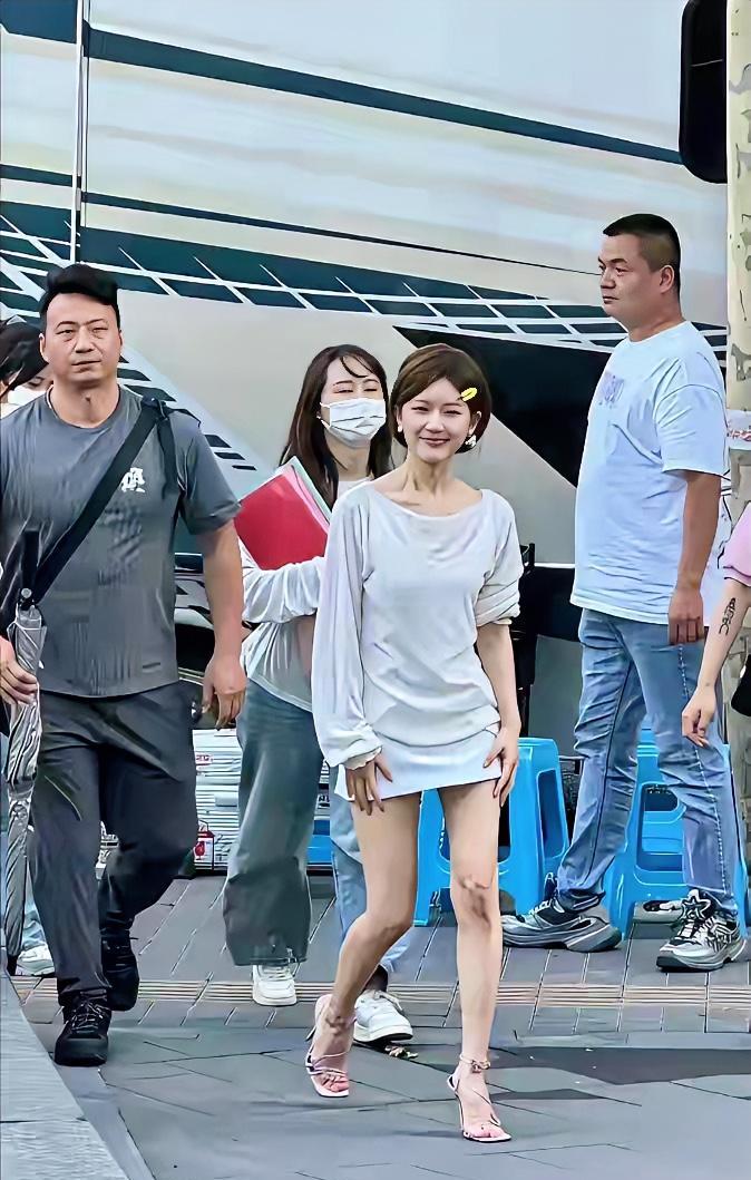 男人都想娶她吧！