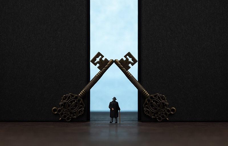 别等贵人走了，才后悔没开门天时已至，贵人已临，若你还在闭门不纳，就是亲手把天