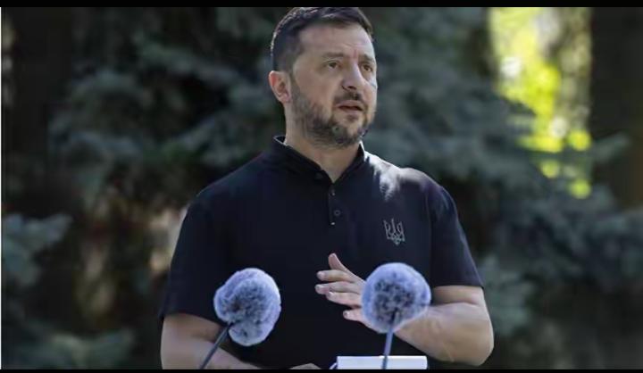 俄乌冲突12.30最新战报：俄控顿涅茨克定居点，精准敲掉乌军关键装备；乌死守波克