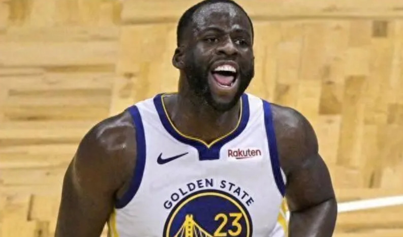 5打5跟4打5，区别真的是太大了！看来勇士真的可以操作一下格林了，没有格林的两