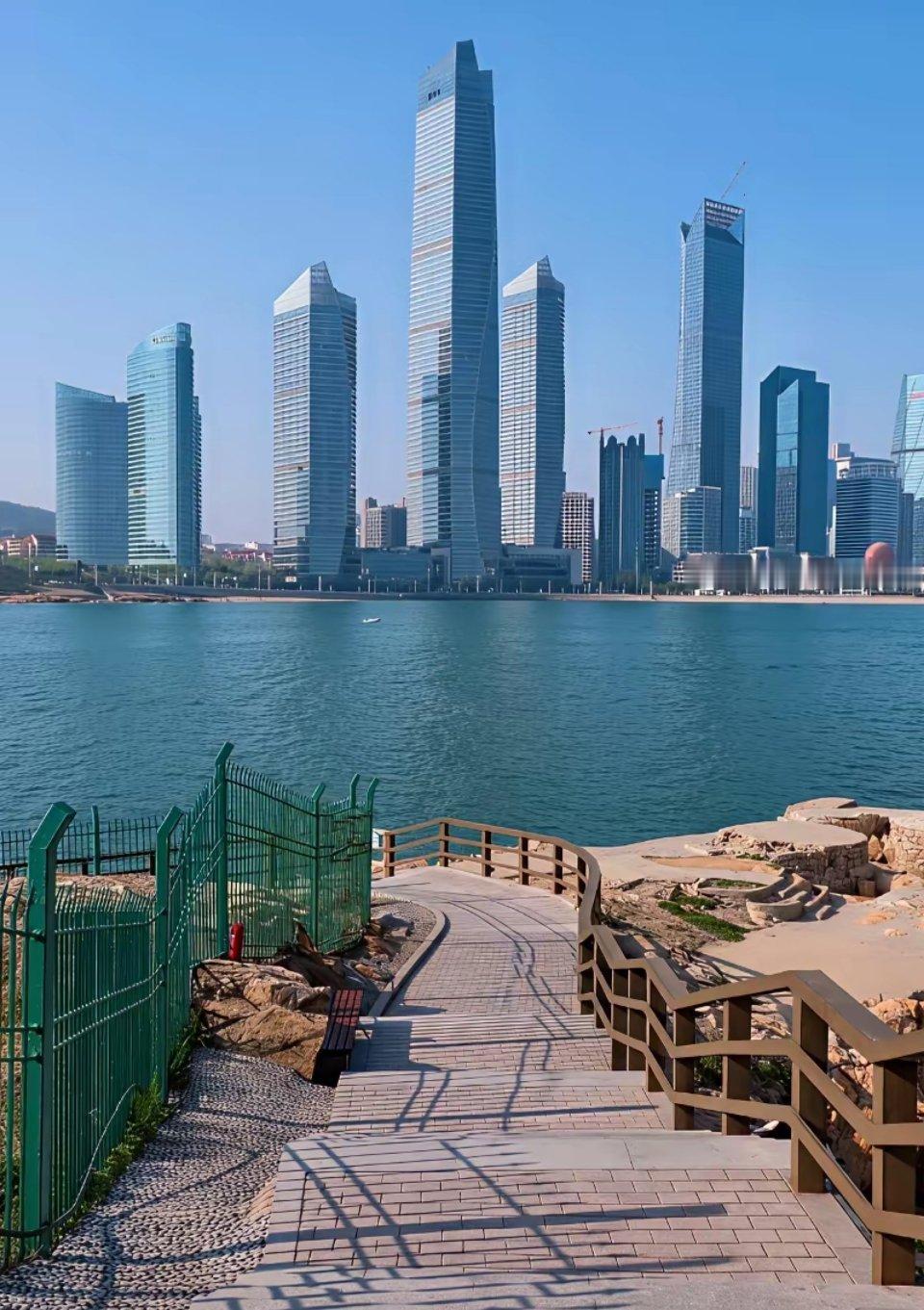 浙江为何这么特别。不知大家发现没有，全国最富裕最发达的四个省份广东江苏山东浙江，